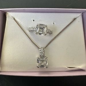 925 sterling silver Cz daimond princess cut necklace / pendant / ring set
